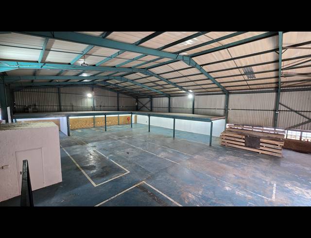 750M² WAREHOUSE FOR SALE IN SPARTAN
